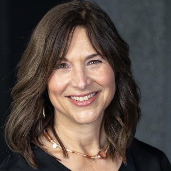 Amy Kelly Lauer, leadership coach